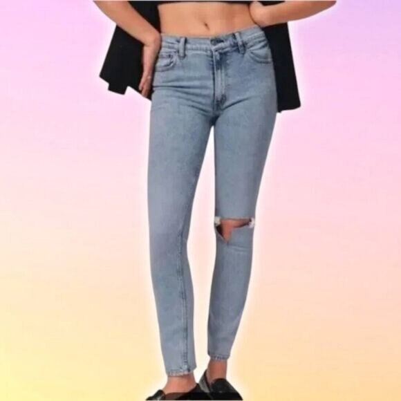 NWT ABERCROMBIE & FITCH The Skinny High Rise Crop Leg Size 27 SHORT - Picture 1 of 7